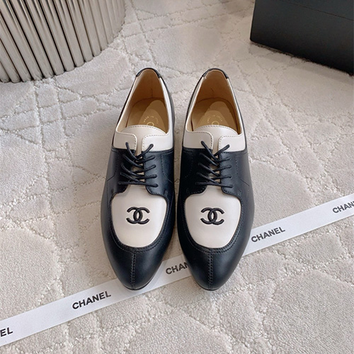 샤넬 여성용 로퍼 C79822-1 2025/신상