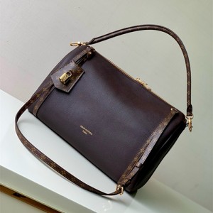 루이비통 익스프레스 숄더백 MM M26397 2025/신상