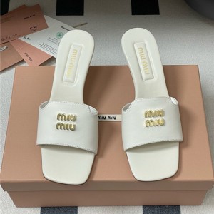 미우미우 여성용 슬리퍼 (굽높이5.5CM) M45135-1 2025/신상