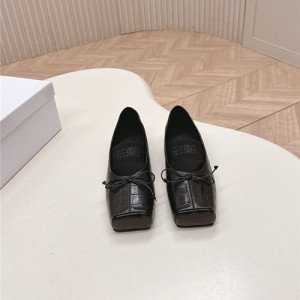 메종 마르지엘라 여성용 단화 M24481-2 2025/신상