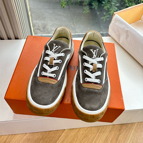 루이비통 남성용 스니커즈 L92444-2 2025/신상