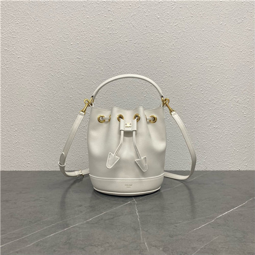 셀린느 클라라 버킷백 121673 2025/신상