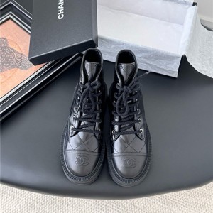 샤넬 여성용 부츠 C52202-1 2025/신상