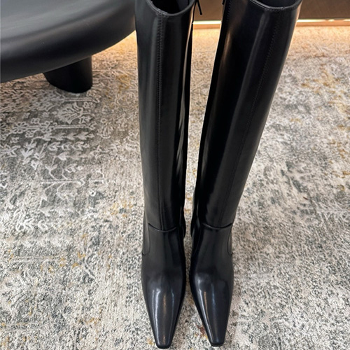 생로랑 여성용 부츠 (굽높이9.5CM) Y65748-2 2025/신상