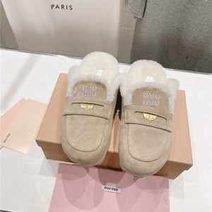 미우미우 여성용 슬리퍼 M90492-1 2025/신상