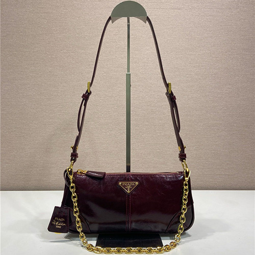 프라다 레더 숄더백 1BC221 2025/신상