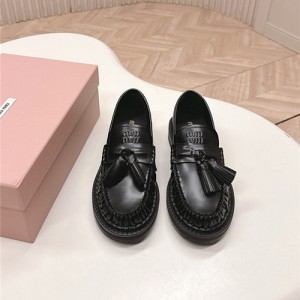 미우미우 여성용 로퍼 M71992-2 2025/신상