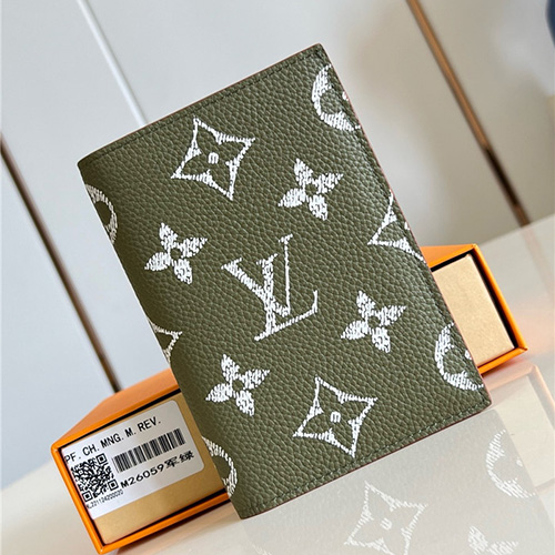 루이비통 여권지갑 M26059 2025/신상