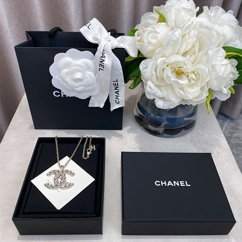 샤넬 목걸이 C4810 2025/신상 (정품과 비교가능한 퀄리티)