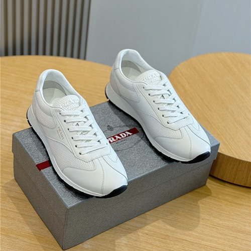 프라다 남성용 스니커즈 P10943-1 2025/신상