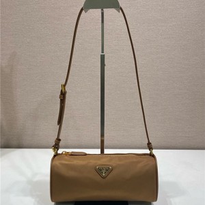 프라다 리나일론 숄더백 1NE058 2025/신상