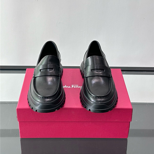 페레가모 남성용 로퍼 F35194-2 2025/신상