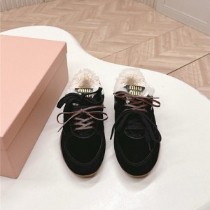 미우미우 여성용 스니커즈 M56755-2 2025/신상