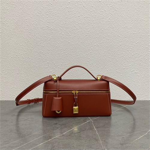 로로피아나 엑스트라 백  LP23 2025/신상