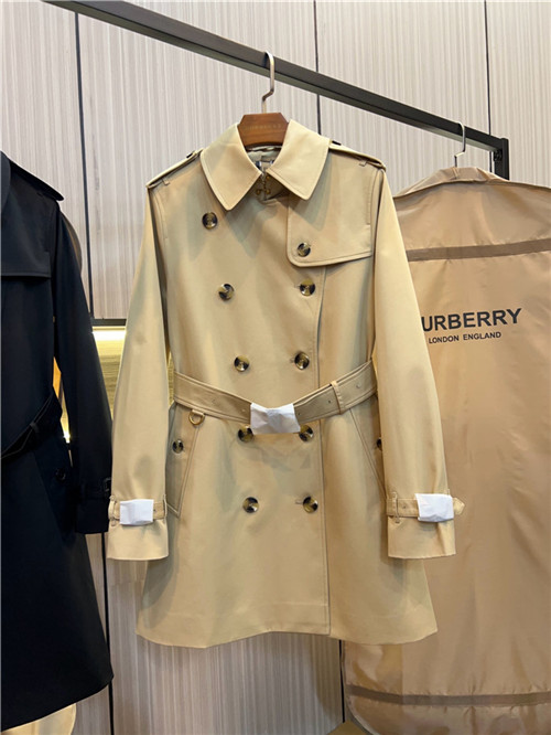 버버리 바람막이 코트 B34507 2025/신상