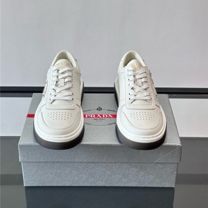 프라다 남성용 스니커즈 P27379-1 2025/신상