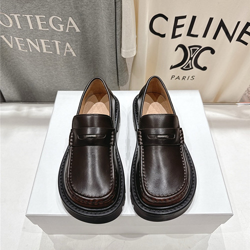 로에베 여성용 로퍼 L71091-2 2025/신상