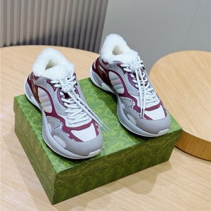 구찌 남성용 스니커즈 G84493-1 2025/신상