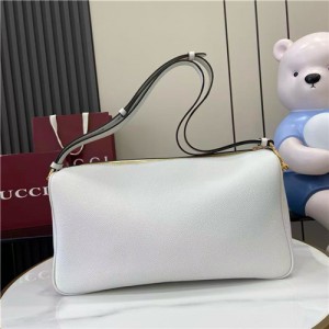 구찌 하프 홀스빗 라지 숄더백 862530 2025/신상