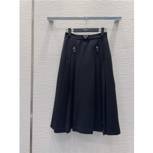 프라다 스커트 P53306 2025/신상