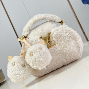 루이비통 카푸스노우 숄더백 M26324 2025/신상