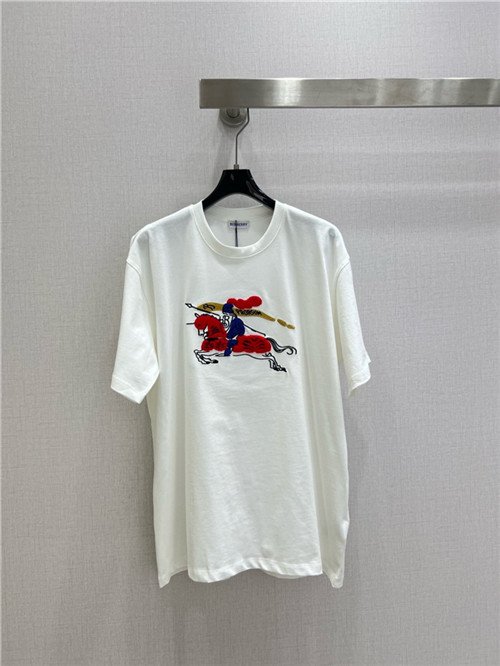 버버리 반팔 티셔츠 B81550 2025/신상