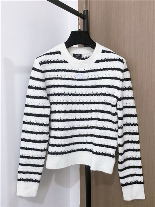 샤넬 긴팔 니트 C02300 2025/신상