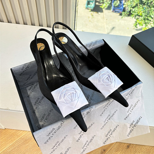 생로랑 여성용 샌들 (굽높이5CM) Y73829-1 2025/신상