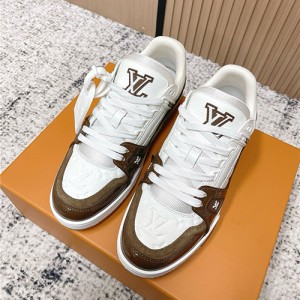 루이비통 남여공용 스니커즈 L93363-2 2025/신상