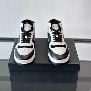 생로랑 남성용 스니커즈 Y71738-2 2025/신상