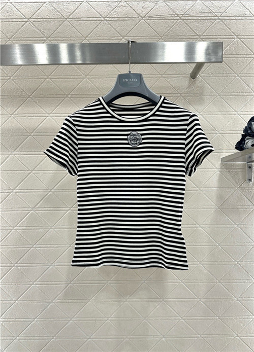 샤넬 반팔 티셔츠 C11604 2026/신상