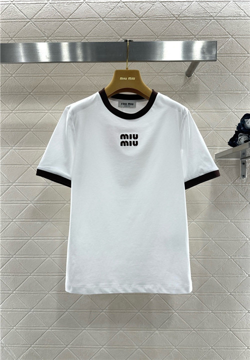 미우미우 반팔 티셔츠 M91551 2026/신상