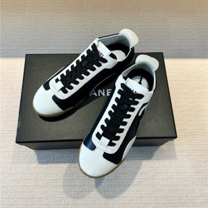 샤넬 여성용 스니커즈 C61848-2 2026/신상