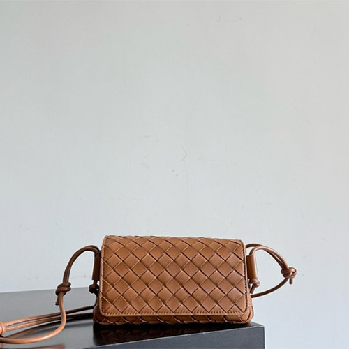 보테가베네타 미니 크로스 백 BV73089 2026/신상