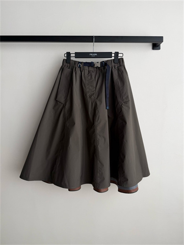 프라다 스커트 P45707 2026/신상