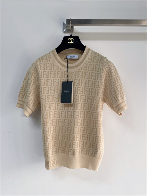 펜디 반팔 니트 F82209 2026/신상