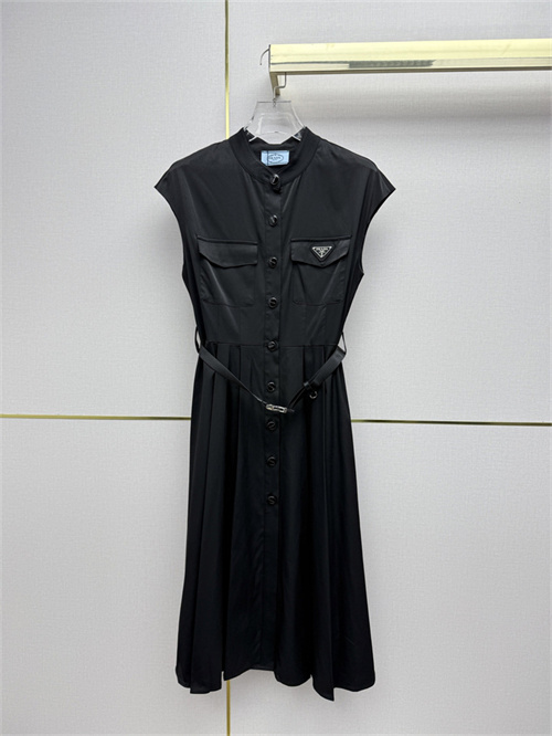 프라다 민소매 원피스 P03104 2026/신상