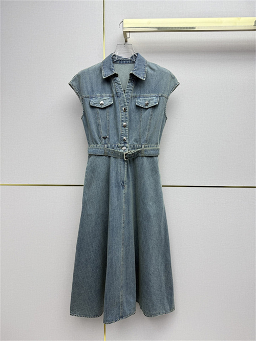 프라다 데님 민소매 원피스 P03204 2026/신상