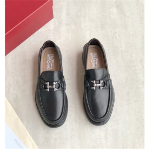 페레가모 남성용 로퍼 F30514-1 2026/신상