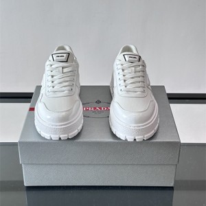 프라다 남성용 스니커즈 P97839-1 2026/신상