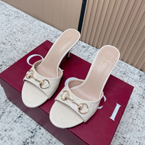 구찌 여성용 슬리퍼 (굽높이8.5CM) G82974-1 2026/신상