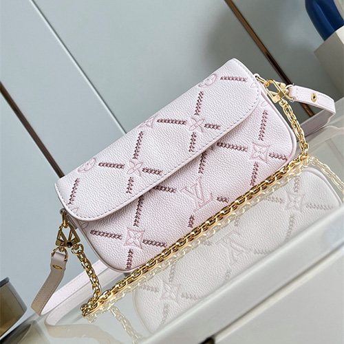 루이비통 온 체인 숄더백 M82210 2026/신상