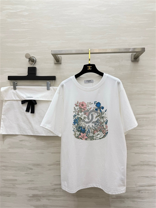 샤넬 반팔 티셔츠 C71756 2026/신상