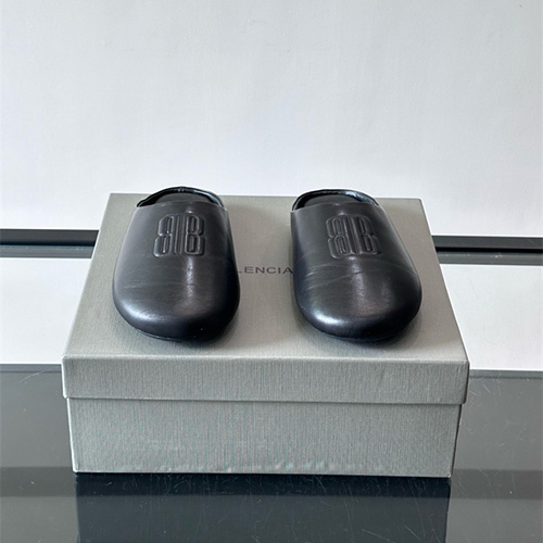 발렌시아가 남여공용 슬리퍼 B34421-2 2026/신상