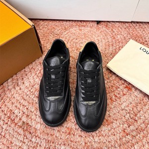 루이비통 남여공용 스니커즈 L97696-2 2026/신상