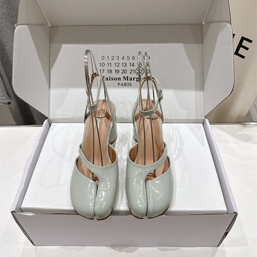 메종 마르지엘라 여성용 샌들 M87588 2026/신상