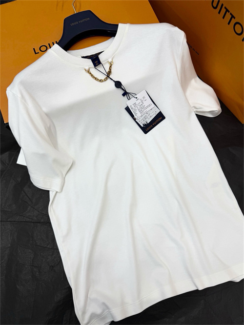루이비통 반팔 티셔츠 L12354 2026/신상