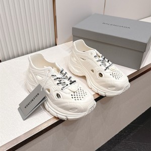 발렌시아가 여성용 샌들 B65825-1 2026/신상
