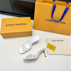 루이비통 여성용 슬리퍼 L83089-1 2026/신상