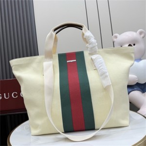 구찌 숄더백 875929 2026/신상